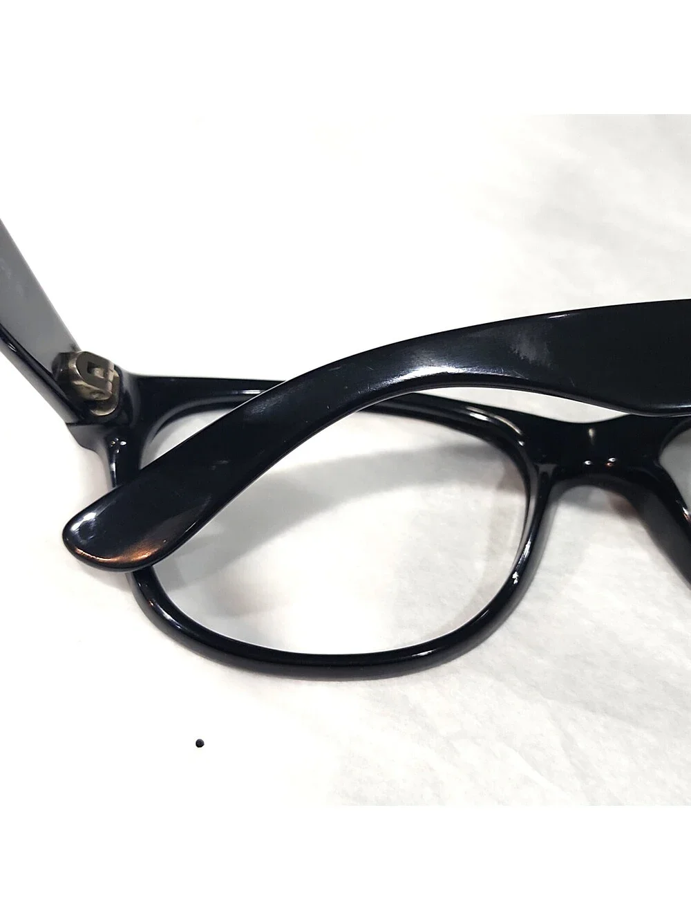Ray Ban RB2132 901 New Wayfarer Black Sunglasses Frame 55/18